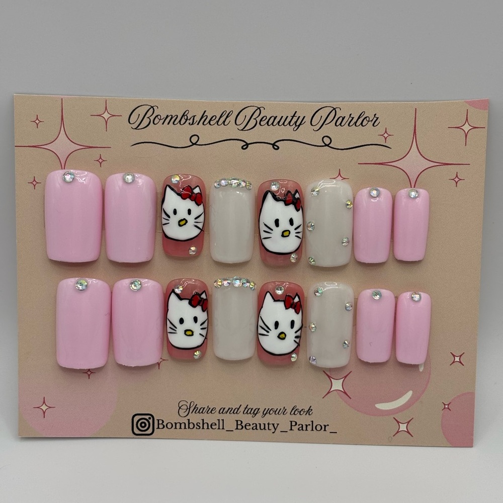 Hello Kitty Pink and Cream Nail Set